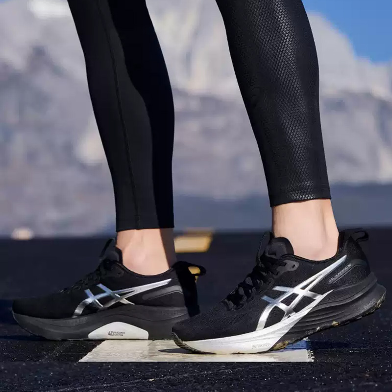 Asics  Men GEL-KAYANO 32 Black - Running Gear Asics ulasan dan harga