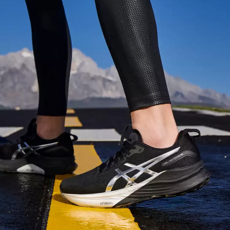 Asics  Men GEL-KAYANO 32 Black - Running Gear Asics ulasan dan harga